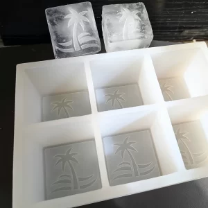 Molde de silicona personalizado para cubitos de hielo con logo para whisky y cócteles premium